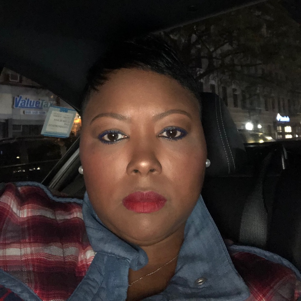 Meet your Posher, Kelly